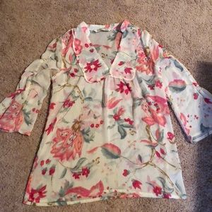 Floral top